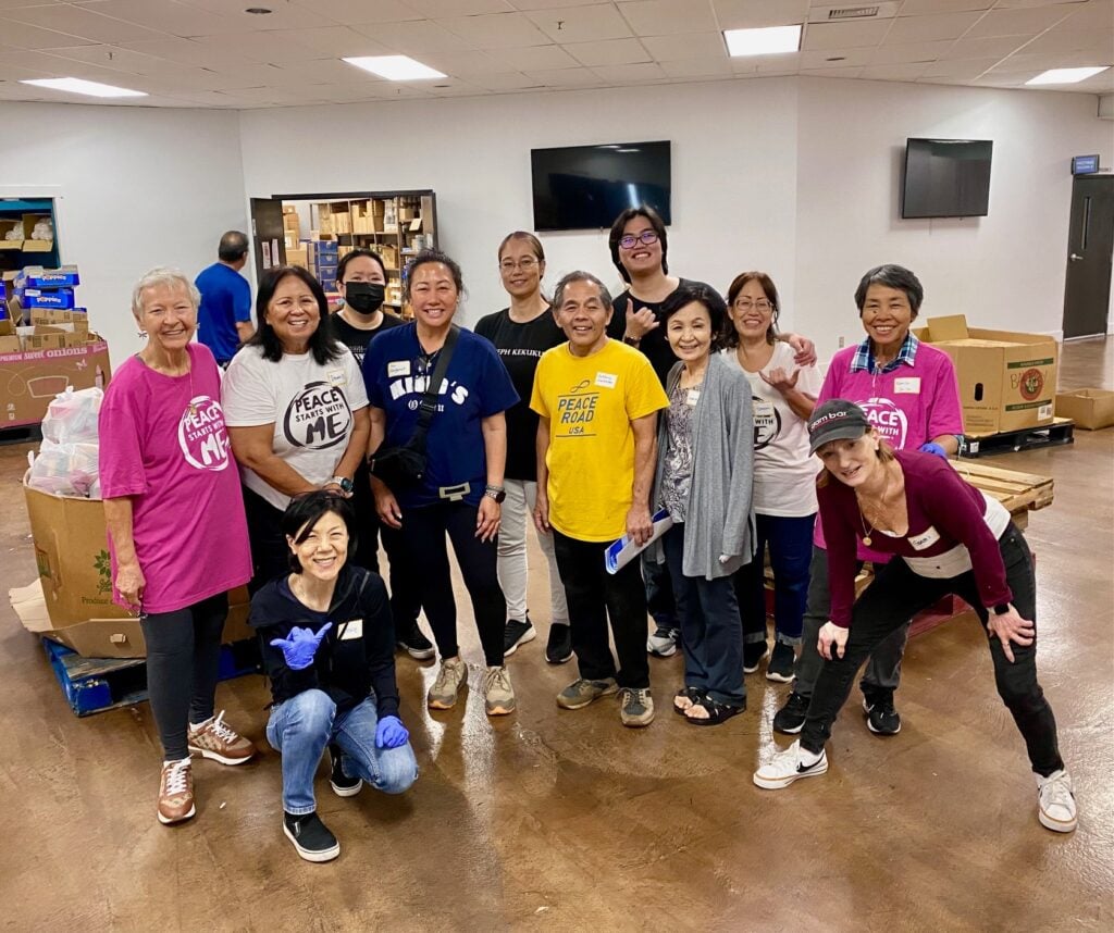 Peace Starts With Me Volunteers Help Feed 500 Families in Hawai‘i 1 image 4
